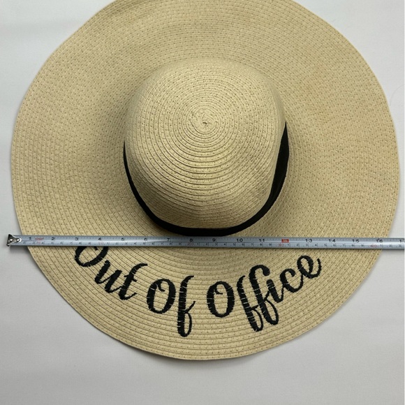 Floppy beach hat “Out of Office” wide brim woven hat. One size fits most. - Picture 2 of 6